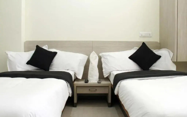 OYO Rooms Railway Station Bazar