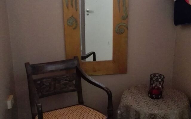 Neita's Nest - Jamaican Bed & Breakfast