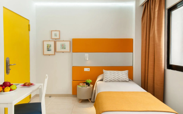 Hotel Apartamentos Bajamar