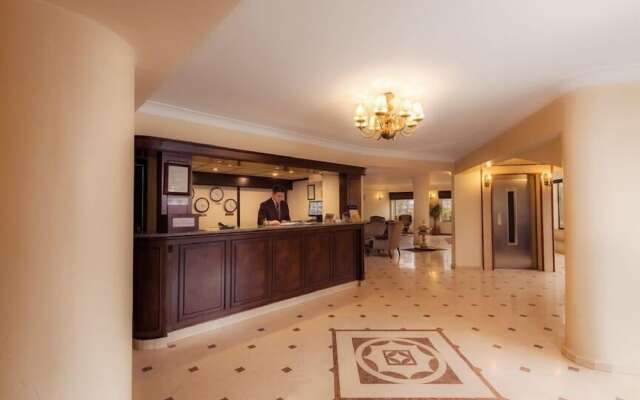 Deniz Otel