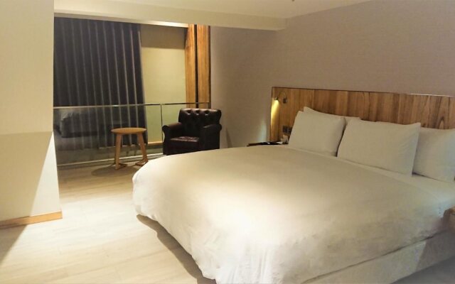 LE LE Motel