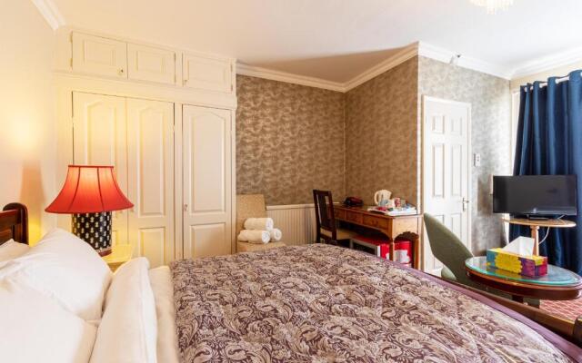 Hubert House Guesthouse