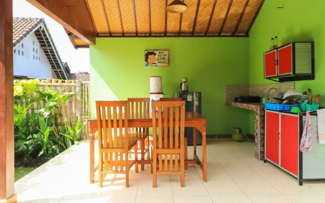 Kompyang Rai Guest House