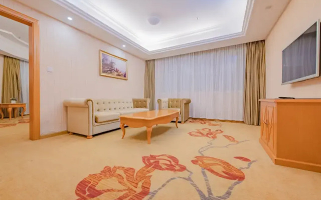 Vienna Hotel Shenzhen View Lake Park