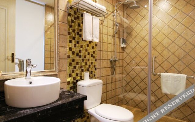 Ruijin Exotic Hotel (Chongqing North Railway Station Store)