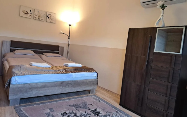 Aparthotel Orient