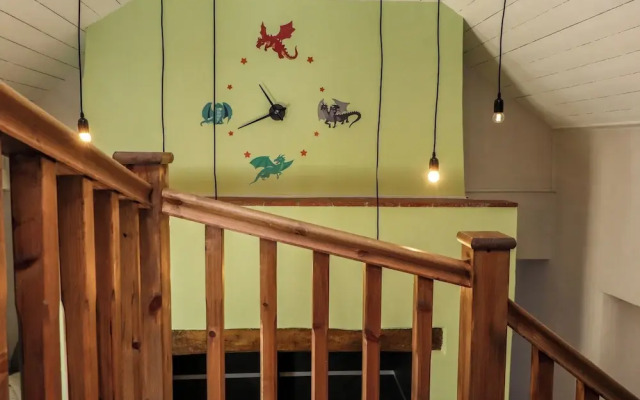 Bwthyn Gwyn Ty'n Y Pant