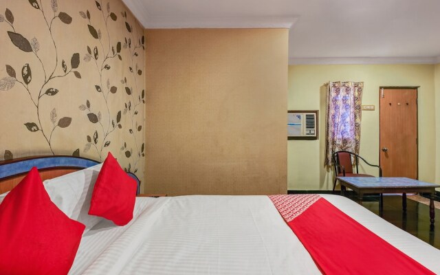 OYO 26562 Dazzle Lodge
