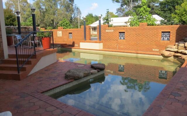 Albury Paddlesteamer Motel