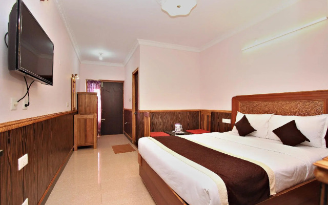OYO Flagship 44245 Hotel Rainforest Thalayathimund
