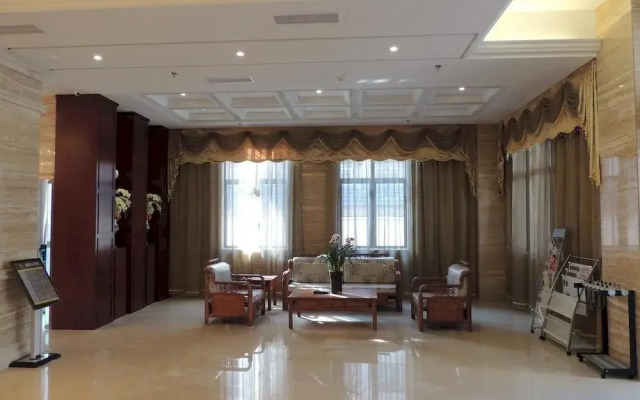 Deqing Ruijing Holiday Hotel