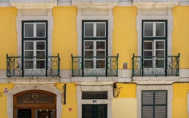 Luxury Chiado Prime Apartment