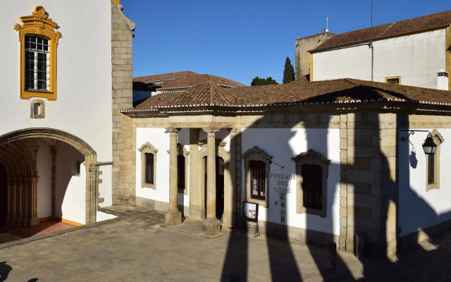 Pousada Convento de Evora - Historic Hotel