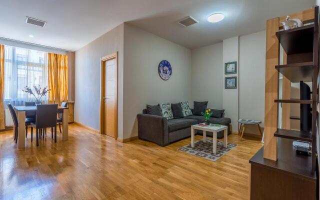 Rustaveli Business Center Apartments - Rustaveli Avenue
