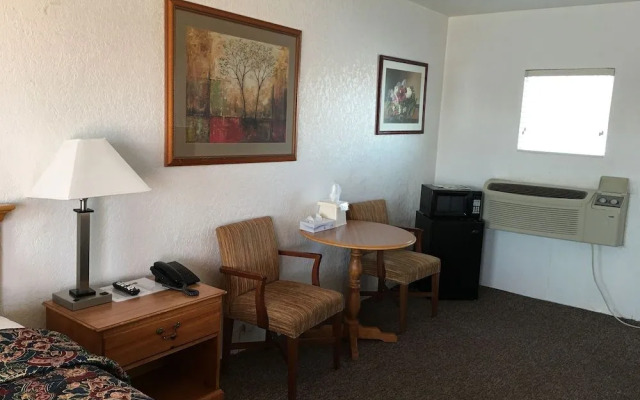 Circle S Lodge