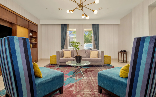 Holiday Inn Conference Center Edmonton South by IHG