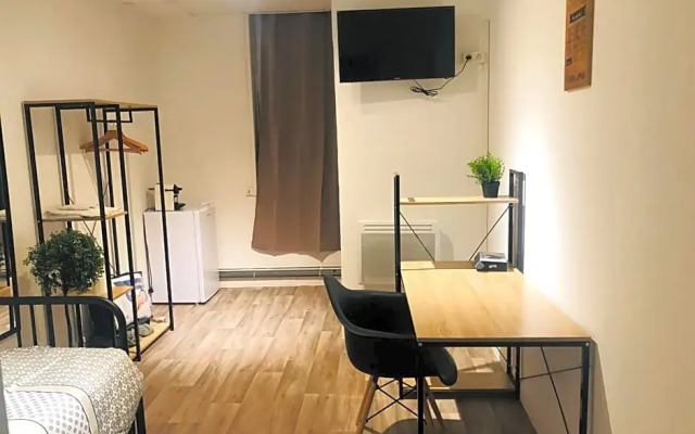 Chambre d'Hôtel Tout Confort Sécurisée