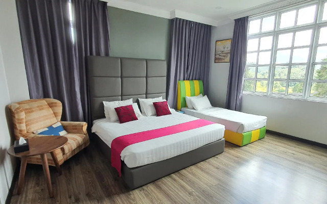 Smurf Inn Homestay