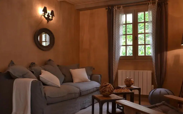 La Maison de Moustiers