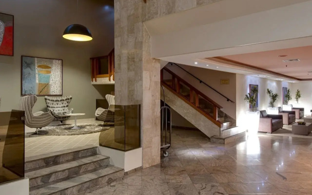 Oft Tamandare Plaza Hotel