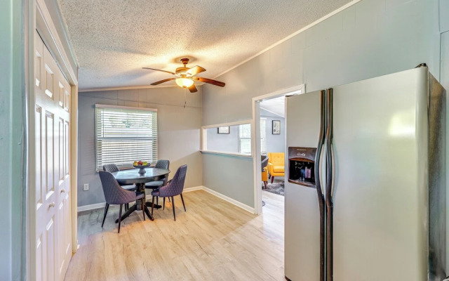 Hike, Golf & Fish: Pine Bluff Retreat