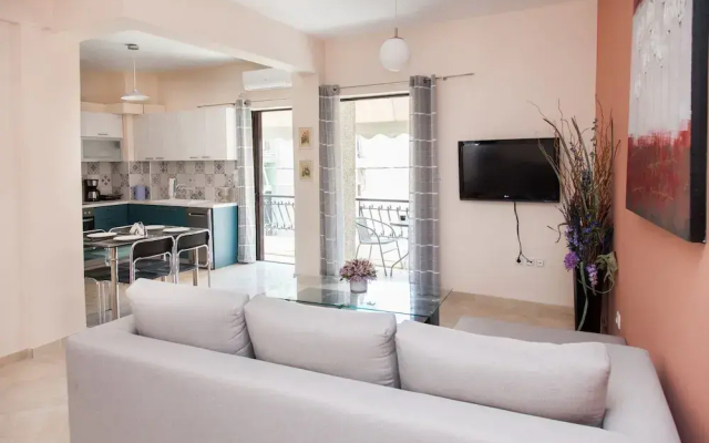 Great Apartment in Piraeus
