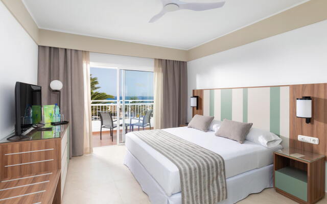 Hotel Riu Paraiso Lanzarote - All Inclusive