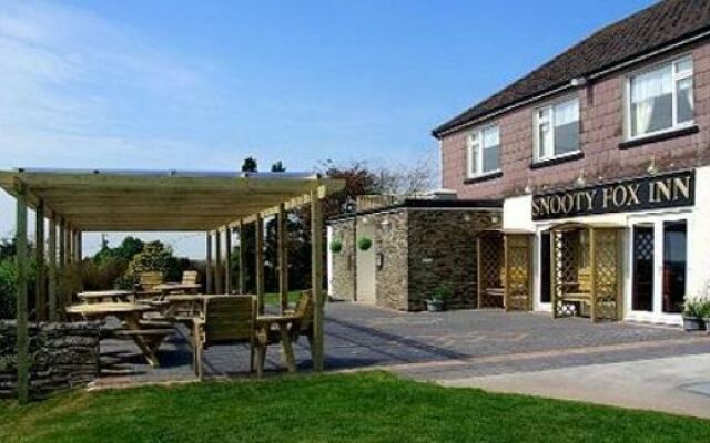 The Snooty Fox