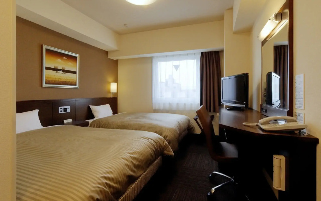 Hotel Route Inn Nagoya Imaike Ekimae