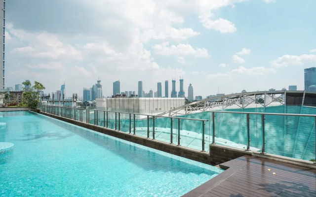 Best Price And Elegant 2Br At Menteng Park Apartment