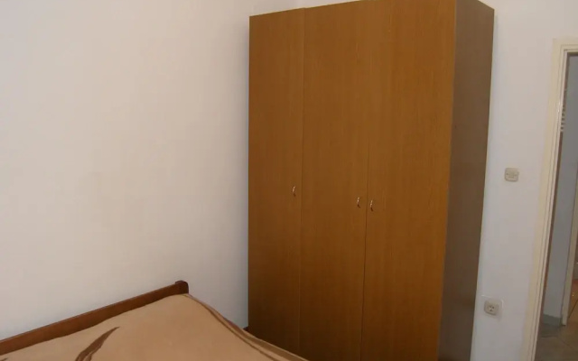 Lorena Apartments