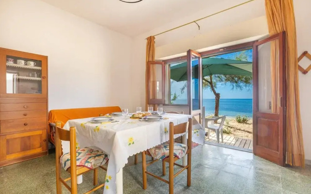 3533 Il Giglio Azzurro by Barbarhouse