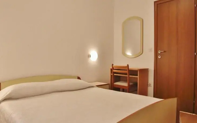 Apartment Ceh 397