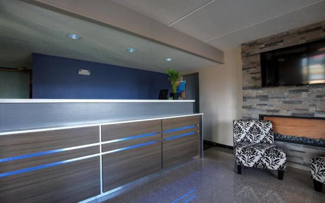 Fair View Inn & Suites