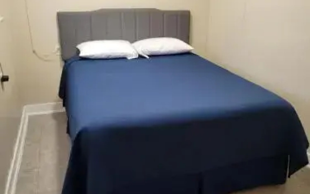 Husker Inn