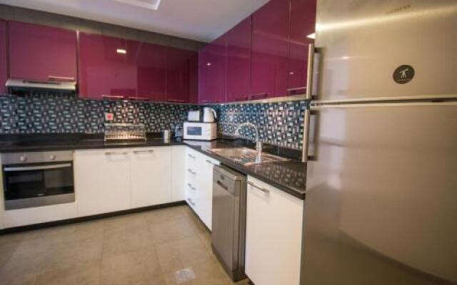 FULL Marina View! Cayan Tower