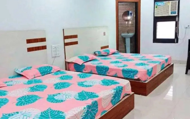 Pop 700868 Hotel H5