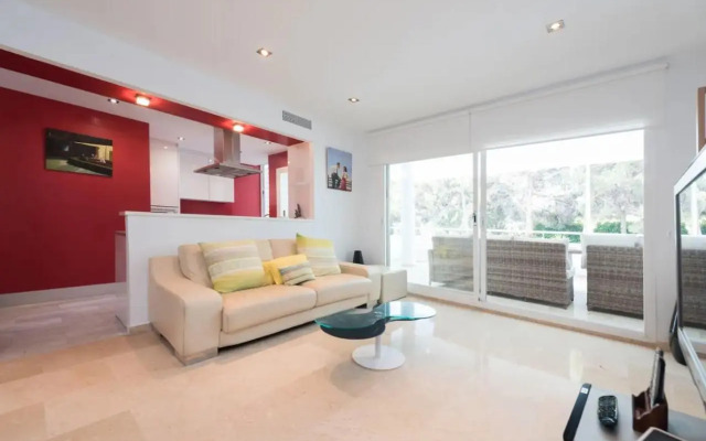 Charming 2 Bedroom Trocadero Arena area