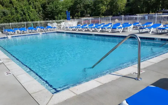 Put-in-Bay Waterfront Condo #110