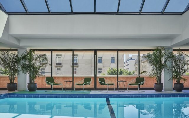 Graduate by Hilton Lincoln