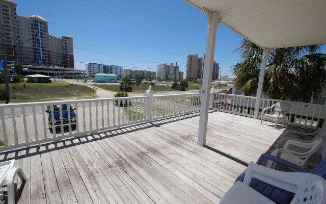 Skipper House by RedAwning