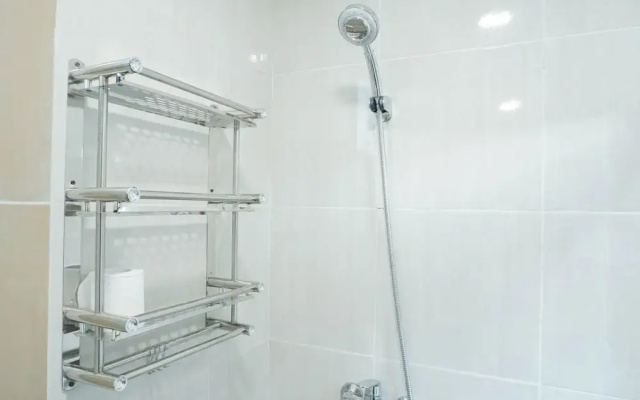 Elegant Studio at Meikarta Apartment