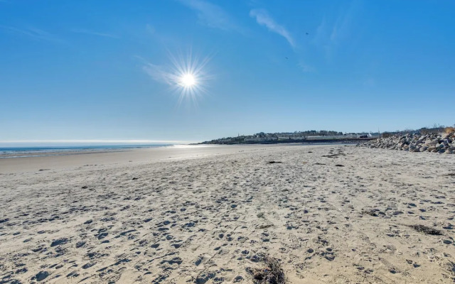 Tranquil Ogunquit Condo: Walk to Beach & Marina!