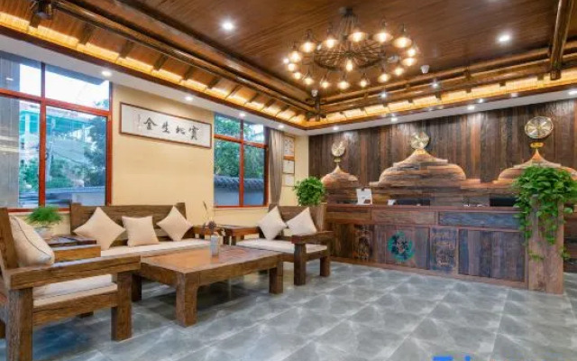 XISHUANGBANGNAFANHUAYASHEINN