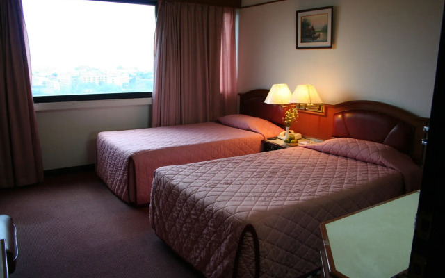 Hatyai Central Hotel