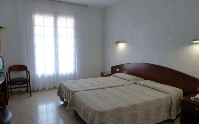 Hotel La Carolina