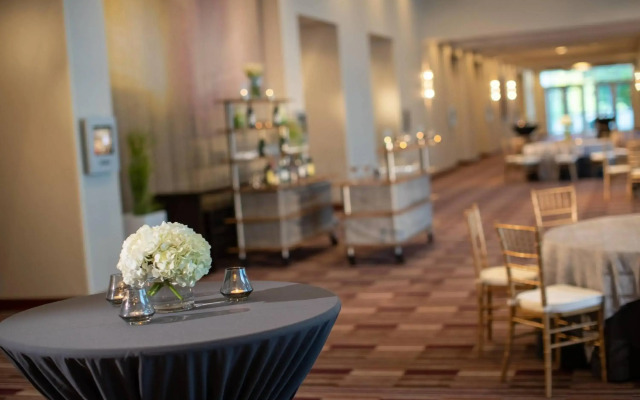 Renaissance Dallas Richardson Hotel