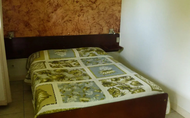 Airport Hotel