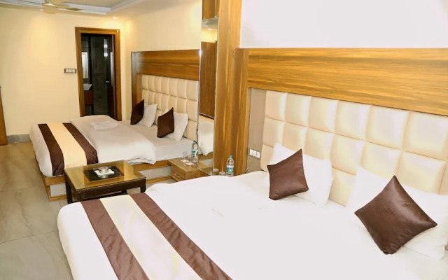Hotel Green Leaf