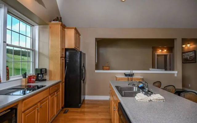 Greens at the Lake 5 Bedroom House